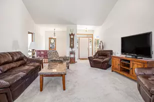 18 W Suttons Ridge, Battle Creek, MI 49014 - Photo 11