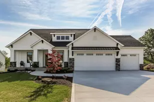 8524 Bosque Dr SE, Caledonia, MI 49316 - Photo 3