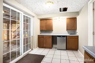 860 Sylvan Dr, Battle Creek, MI 49017 - Photo 27