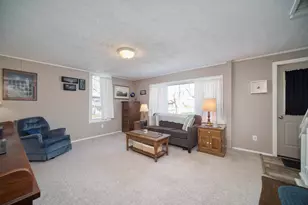 257 2nd Ave, Manistee, MI 49660 - Photo 17