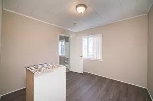 257 2nd Ave, Manistee, MI 49660 - Photo 47