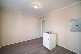 257 2nd Ave, Manistee, MI 49660 - Photo 45