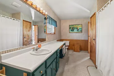 114 S Main Street, Eastlake, MI 49626 - Photo 11