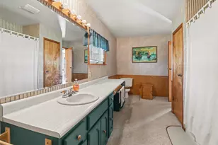 114 S Main St, Eastlake, MI 49626 - Photo 11