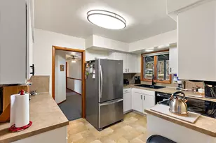 950 W Giles Rd, Muskegon, MI 49445 - Photo 7