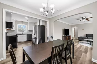 32211 Pardo Street, Garden City, MI 48135 - Photo 9