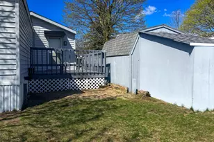 81 Cherry Ct, Muskegon, MI 49445 - Photo 5