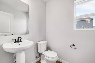 10100 Kearns Ct, Portage, MI 49024 - Photo 9