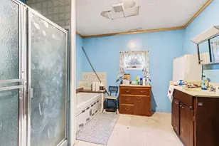 9849 W V Ave, Schoolcraft, MI 49087 - Photo 11