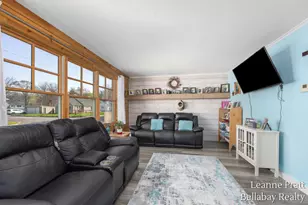 636 E Colfax St, Hastings, MI 49058 - Photo 11