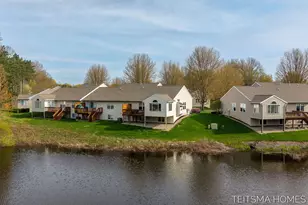 15443 Winchester Cir, Grand Haven, MI 49417 - Photo 5