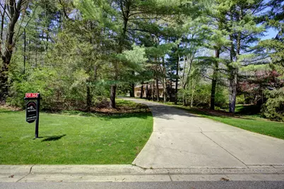 3678 W Primilia Lane, Jackson, MI 49201 - Photo 1