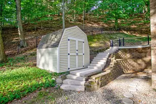 401 Stickney Ridge Rd, Grand Haven, MI 49417 - Photo 53