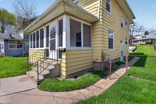 1114 Homewild Ave, Jackson, MI 49201 - Photo 3