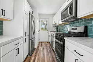 228 Kirkwood Ave, Springfield, MI 49037 - Photo 5