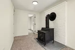 228 Kirkwood Ave, Springfield, MI 49037 - Photo 3