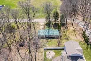 23990 Ave C, Edwardsburg, MI 49112 - Photo 45