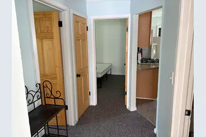 606 W Summit Street, Ann Arbor, MI 48103 - Photo 3