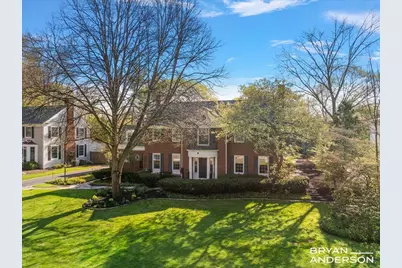 904 Plymouth Avenue SE, Grand Rapids, MI 49506 - Photo 3