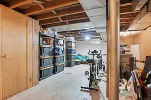1181 Kay Pkwy, Ann Arbor, MI 48103 - Photo 19