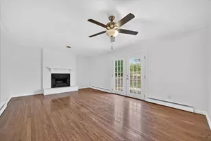 210 Chanticleer Trail, Lansing, MI 48917 - Photo 11