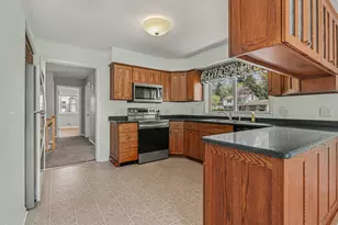 6736 Pleasantview Dr, Portage, MI 49024 - Photo 3