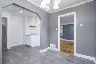 13881 Carlisle St, Detroit, MI 48205 - Photo 9