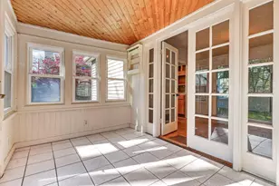 616 Pinehurst Blvd, Kalamazoo, MI 49006 - Photo 17