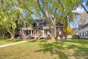 103 N Pier St, Saint Joseph, MI 49085 - Photo 3