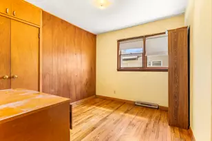 121 Geneva Ave, Battle Creek, MI 49037 - Photo 11
