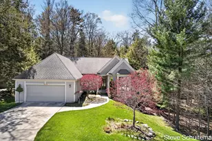 1949 Forest Glen Dr, Norton Shores, MI 49441 - Photo 3