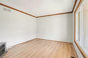 5116 Cardinal Dr, Troy, MI 48098 - Photo 5