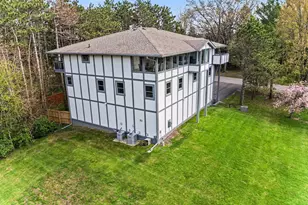2949 Pagoda Path, Stevensville, MI 49127 - Photo 49