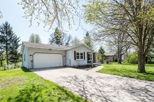 308 Oak Tree Dr, Clayton, MI 49236 - Photo 47