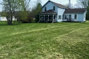 46376 Co Rd 352, Decatur, MI 49045 - Photo 3