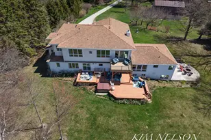 8937 S Indian Hills Rd, Montague, MI 49437 - Photo 7
