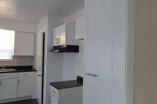 18447 Fielding St, Detroit, MI 48219 - Photo 5