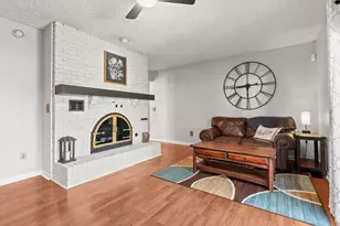 4879 Battenkill Dr, Galesburg, MI 49053 - Photo 9