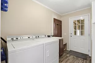 4853 Newcosta Ave, Newaygo, MI 49337 - Photo 17