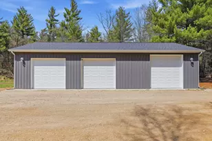 4853 Newcosta Ave, Newaygo, MI 49337 - Photo 5