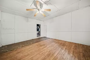 8612 Stevensville-Baroda Rd, Baroda, MI 49101 - Photo 5