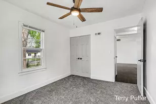 58 Lamora Ave, Battle Creek, MI 49037 - Photo 13
