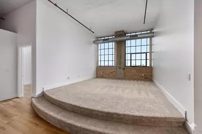 801 Broadway Avenue NW #440, Grand Rapids, MI 49504 - Photo 5