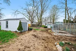 1267 Graf St, Muskegon, MI 49442 - Photo 25