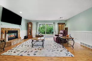 2727 S Lakeshore Dr, Saint Joseph, MI 49085 - Photo 3