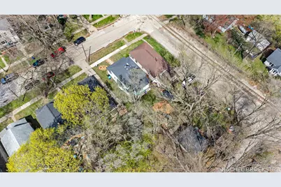 817 W Dale Avenue, Muskegon, MI 49441 - Photo 53
