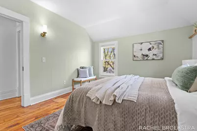 817 W Dale Avenue, Muskegon, MI 49441 - Photo 33