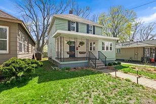 817 W Dale Ave, Muskegon, MI 49441 - Photo 3