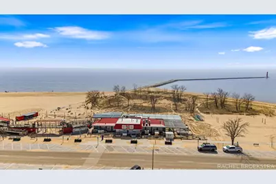 817 W Dale Avenue, Muskegon, MI 49441 - Photo 61