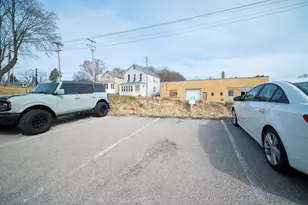 86 Washington St, Manistee, MI 49660 - Photo 29